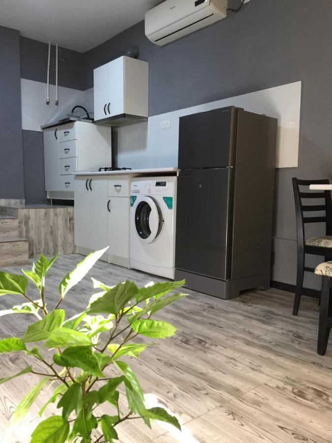Дом 33 Возле Клиники Астхик Villa Yerevan Exterior photo