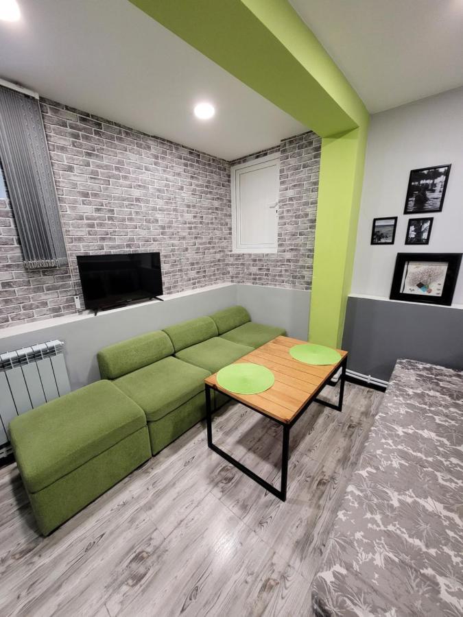 Дом 33 Возле Клиники Астхик Villa Yerevan Exterior photo